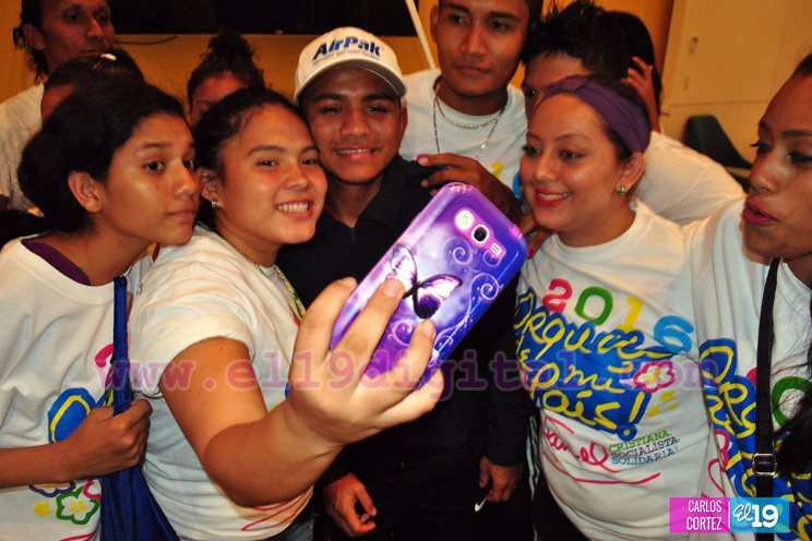Recibimiento al campeón Román ‘Chocolatito’ González en Nicaragua